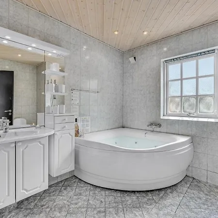 Amazing Home In Norre Nebel With Sauna *